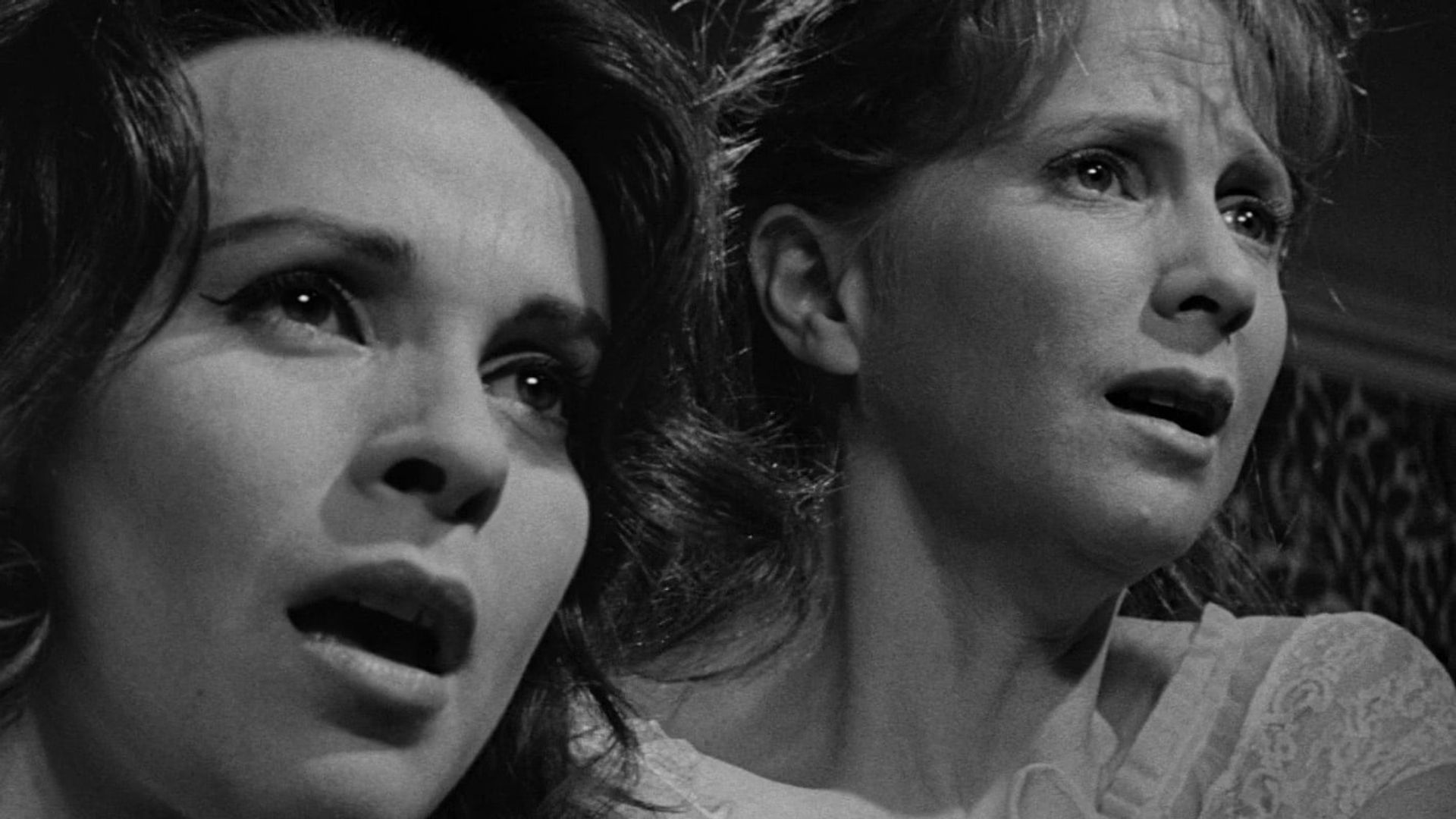 Close of still of Claire Bloom and Julie Harris from the 1963 film The Haunting
