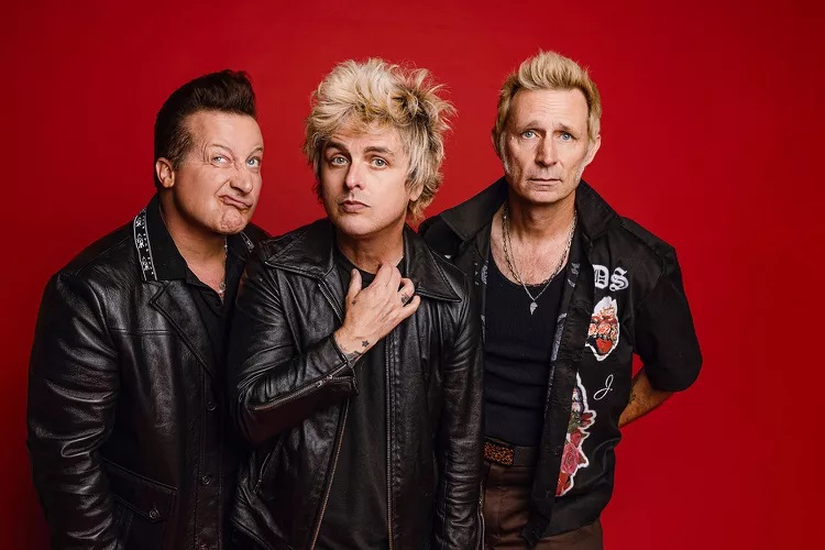‘Saviors’ Review: Green Day Delivers Powerful, Pulsating Punk in Latest Album