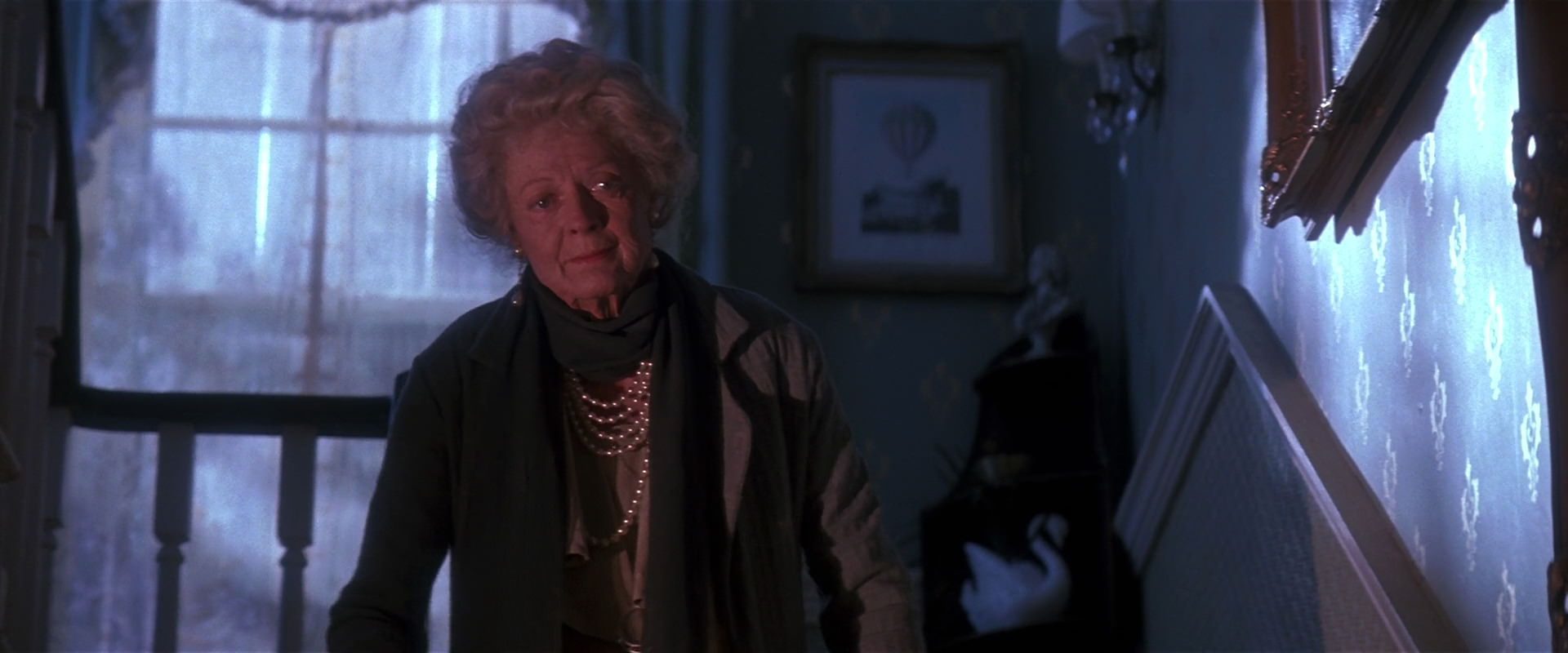 Still of Maggie Smith from Hook, 1991.