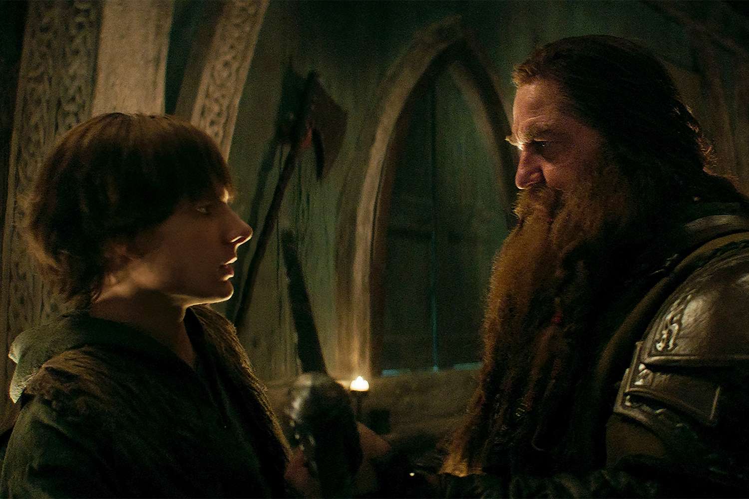 Mason Thames and Gerard Butler in How to Train Your Dragon - Eulalie Magazine Mason Thames as Hiccup and Gerard Butler as Stoic in How to Train Your Dragon