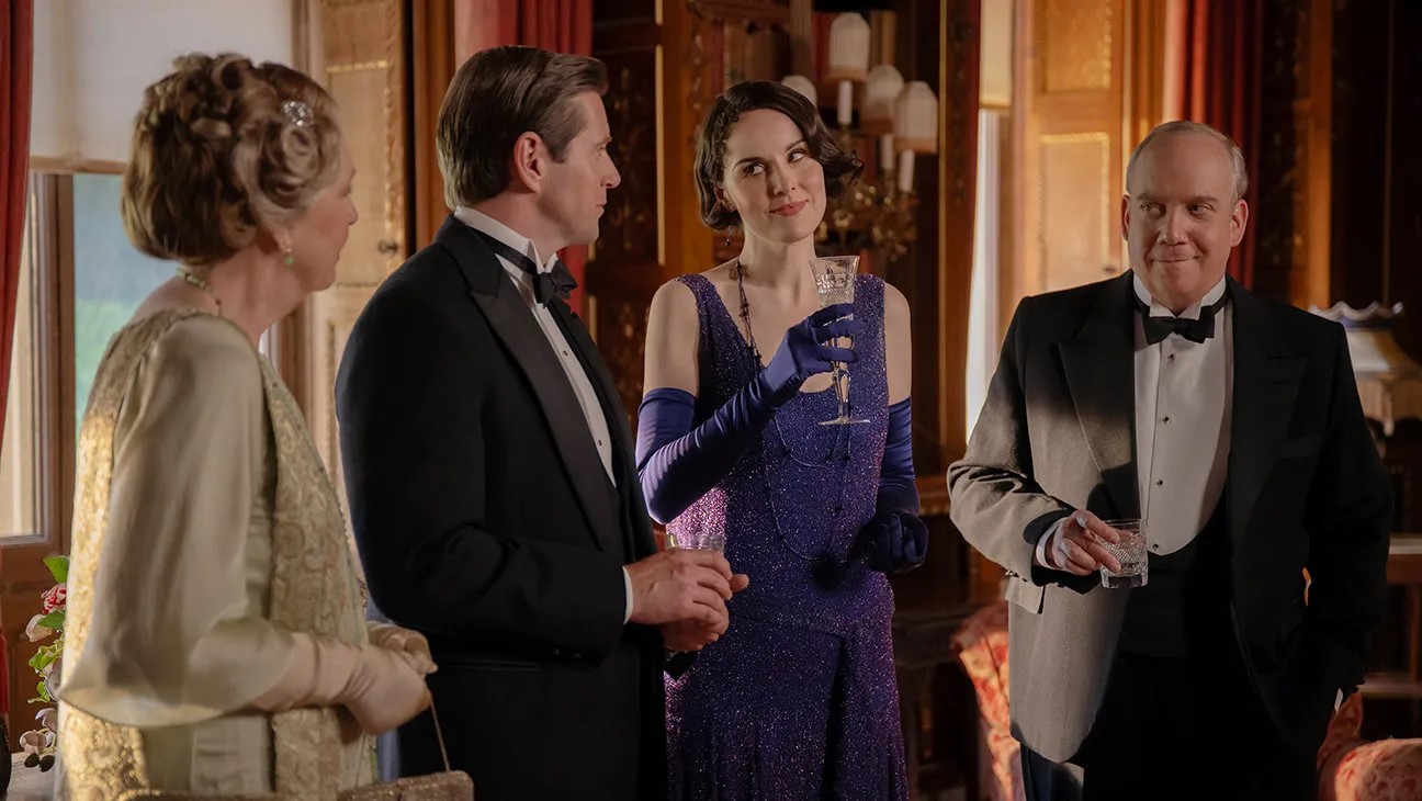 Downton Abbey: The Grand Finale Offers a Proper Send-Off That’s Bittersweet Downton Abbey: The Grand Finale