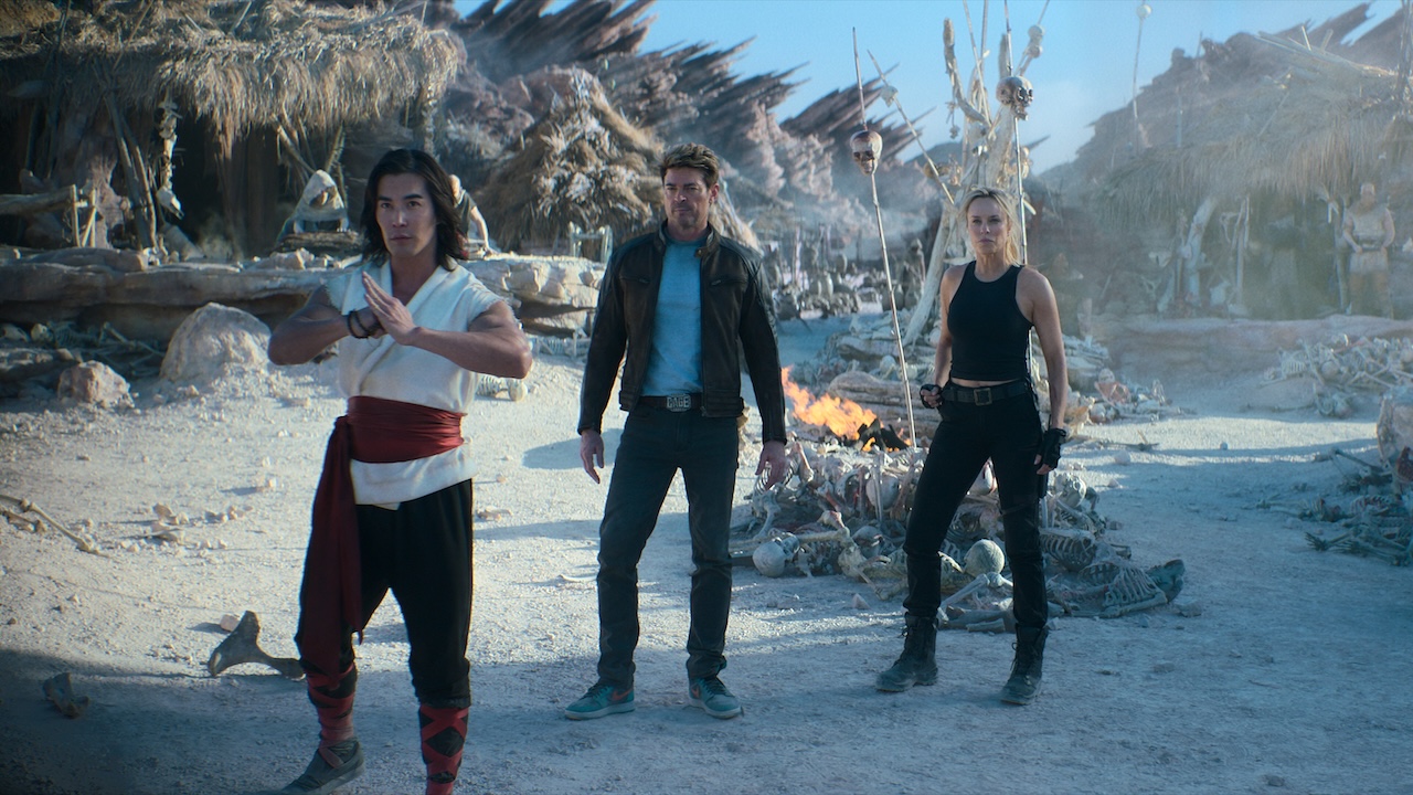 Mortal Kombat II Review: A Flawed But Satisfying Sequel Full of Action and Thrills Ludi Lin, Karl Urban, and Jessica McNamee in Mortal Kombat II