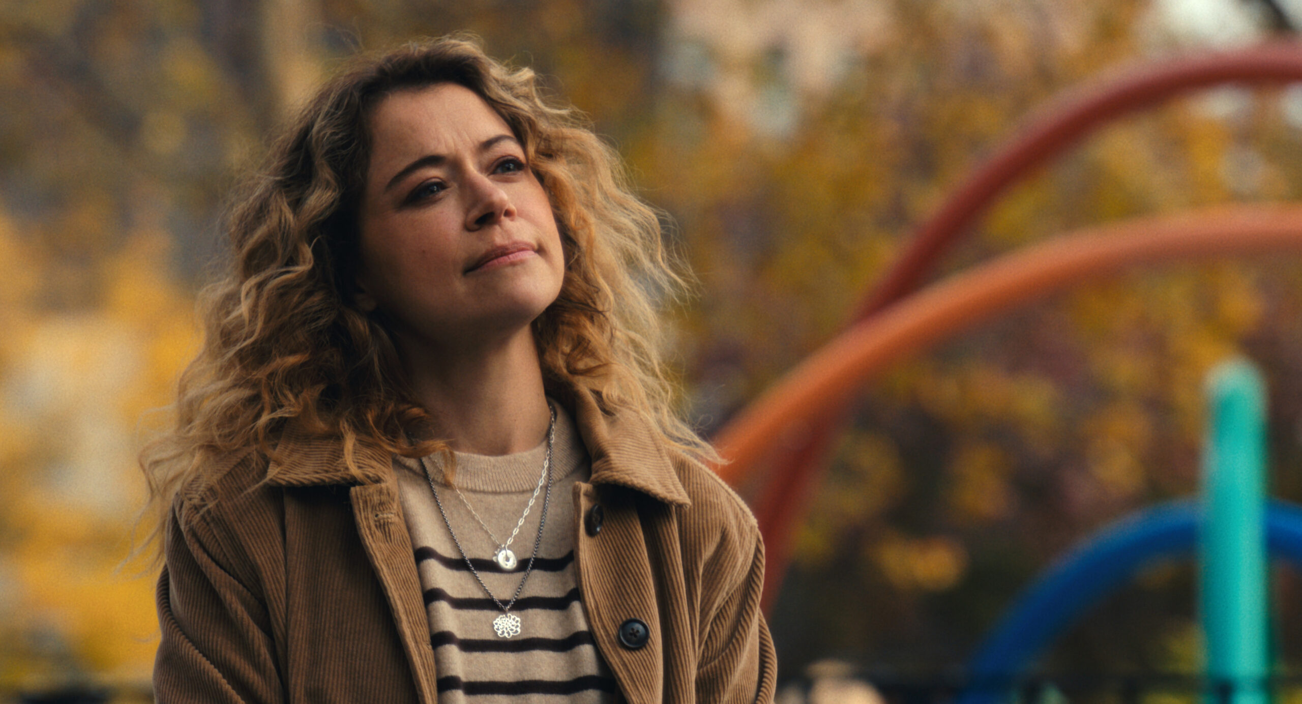 Maximum_Pleasure_Guaranteed_Photo_011006 - Eulalie Magazine Maximum Pleasure Guaranteed Season 1 Episode 10 Review: Queens Tatiana Maslany in "Maximum Pleasure Guaranteed," now streaming on Apple TV.