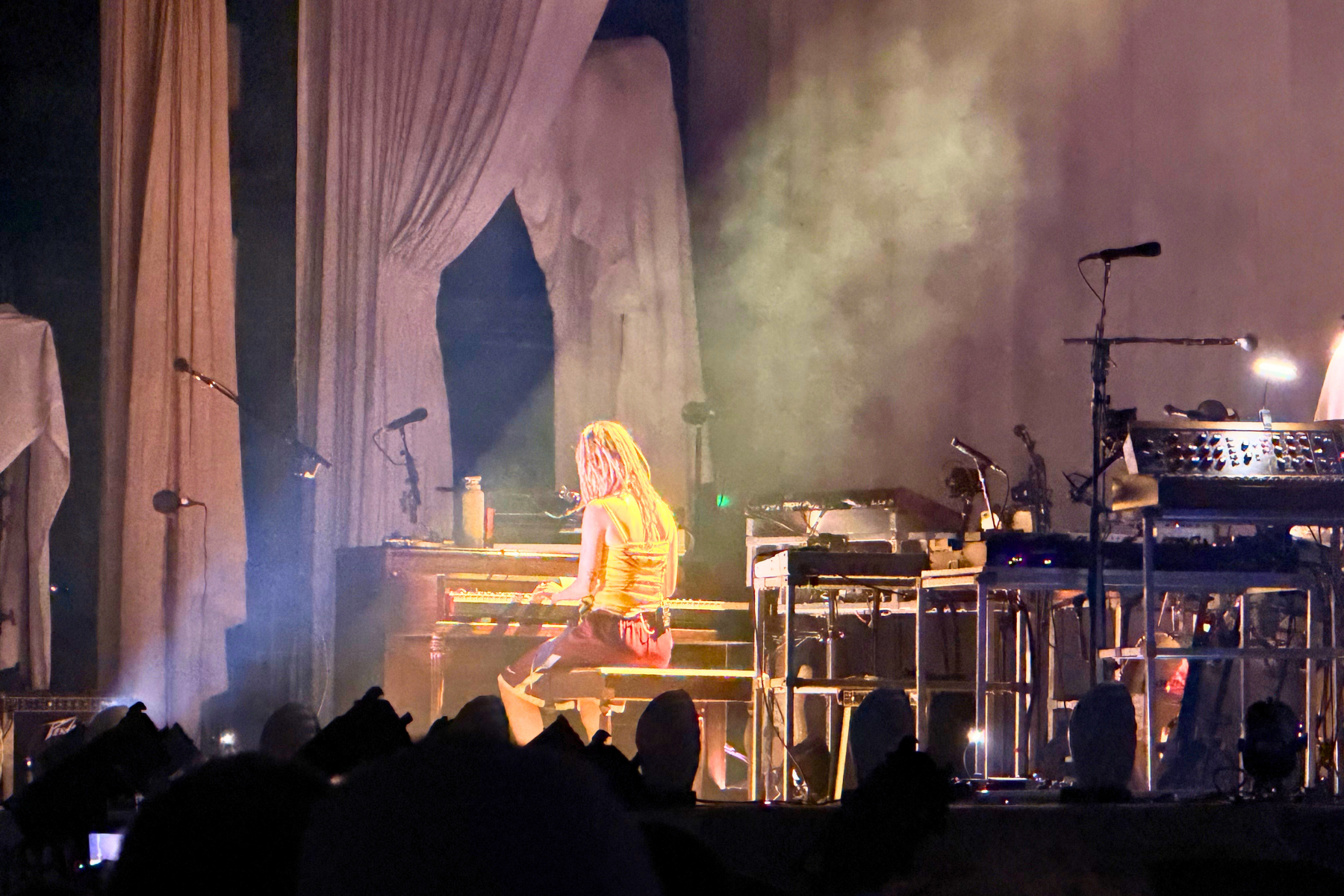 The Hayley Williams Show: Worth the Six-Year Wait