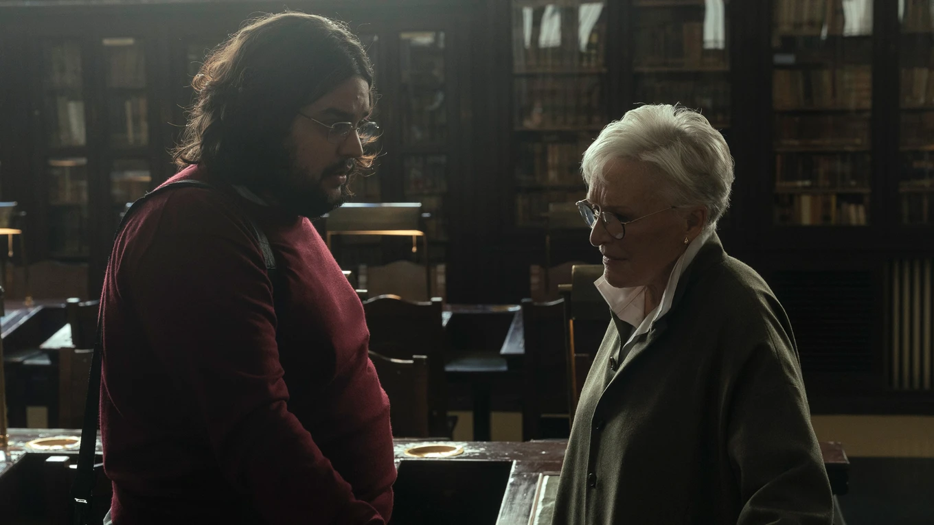 Reeling Film Festival 2026 Review: La Bola Negra is a Profound Excavation of Queer Legacy Carlos González and Glenn Close in LA BOLA NEGRA - Photo Courtesy of Netflix