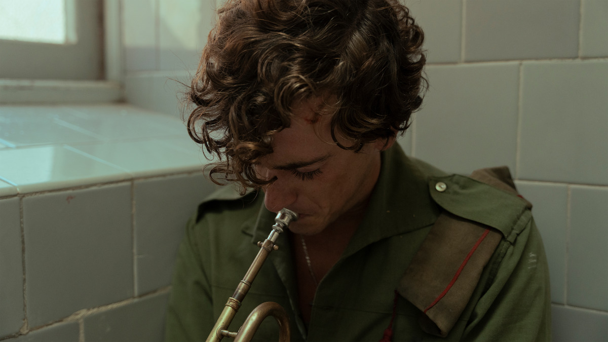 Reeling Film Festival 2026 Review: La Bola Negra is a Profound Excavation of Queer Legacy Guitarricadelafuente in LA BOLA NEGRA - Courtesy of Netflix
