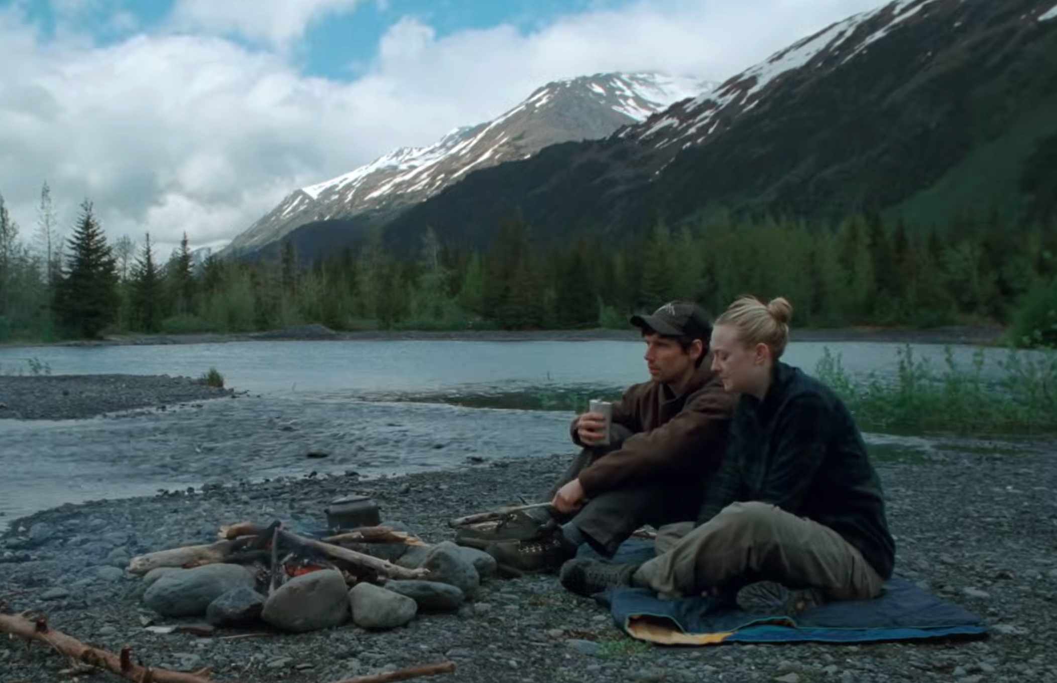 The Sun Never Sets Review: Dakota Fanning Has Never Been Better Than in Her Work in This Drama