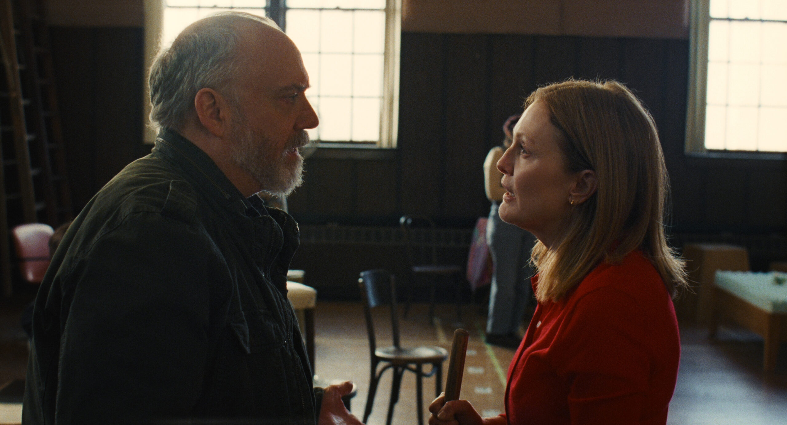 62nd Chicago International Film Festival Review: The Debut is Affectionate and Absurd (L-R) Paul Giamatti, Julianne Moore - Photo Courtesy of A24